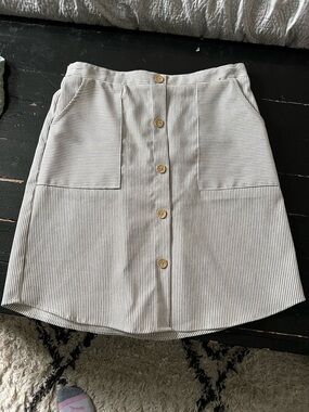 Potter's Pot White and Black Striped Button-Front Mini Skirt